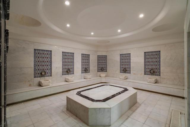 Fame Residence Kemer 