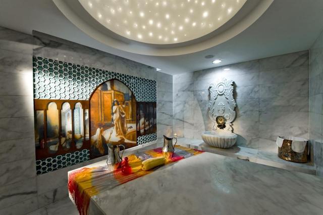Gloria Serenity Resort Hotel