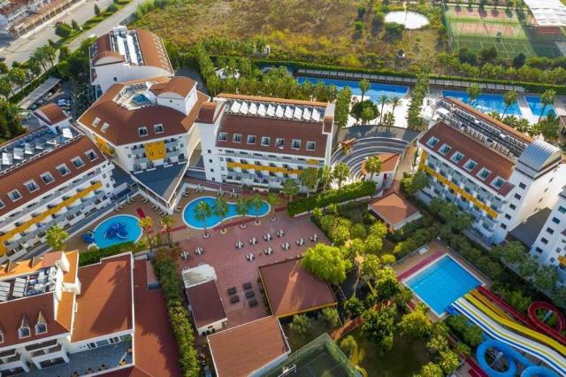 Hane Family Resort