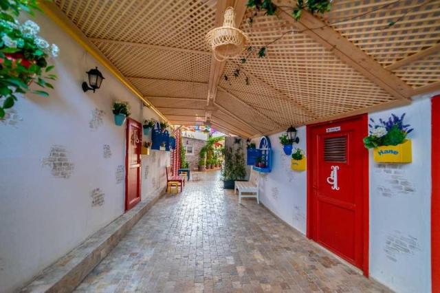 Hane Family Resort