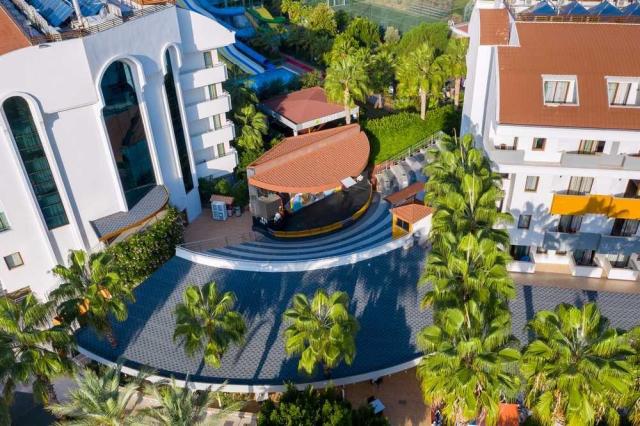 Hane Family Resort
