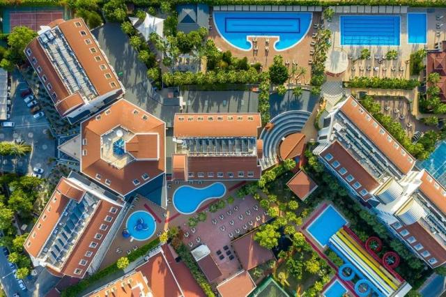 Hane Family Resort