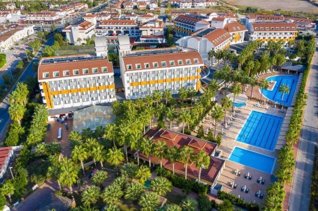 Hane Family Resort