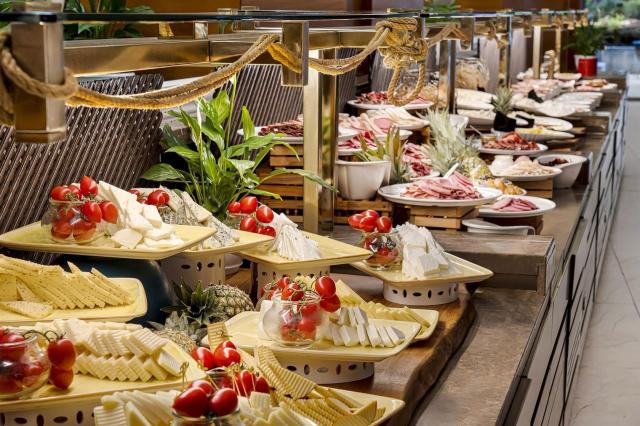 Riu Kaya Palazzo Golf Resort Hotel