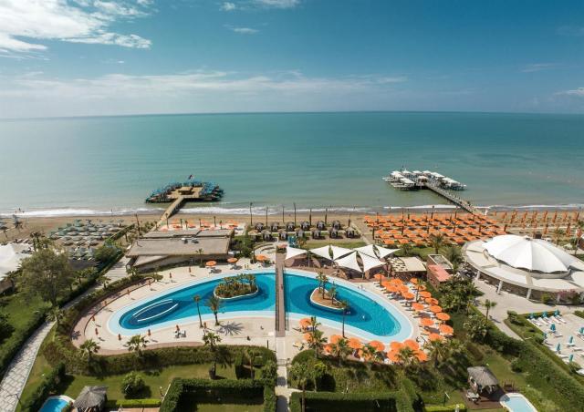 Riu Kaya Palazzo Golf Resort Hotel