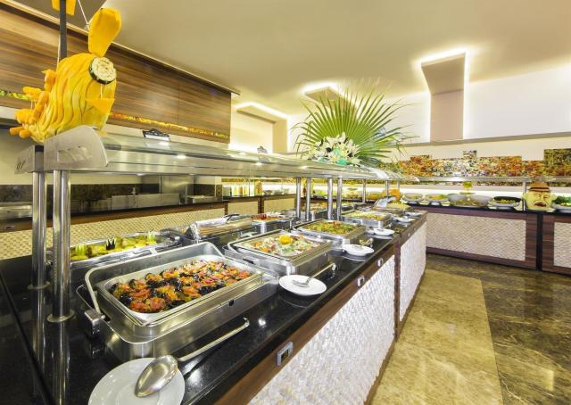 Kleopatra Royal Palm Hotel