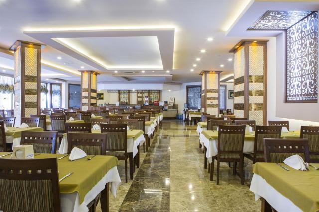 Kleopatra Royal Palm Hotel
