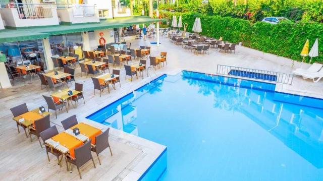 Viking Nona Beach Hotel