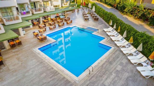Viking Nona Beach Hotel