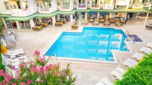 Viking Nona Beach Hotel
