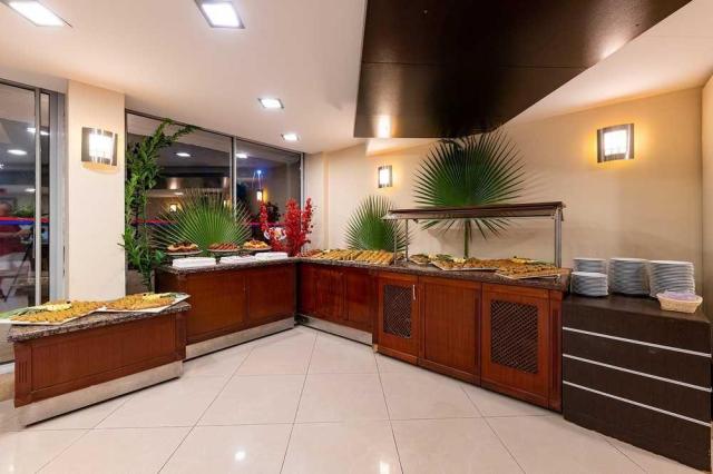 Viking Nona Beach Hotel
