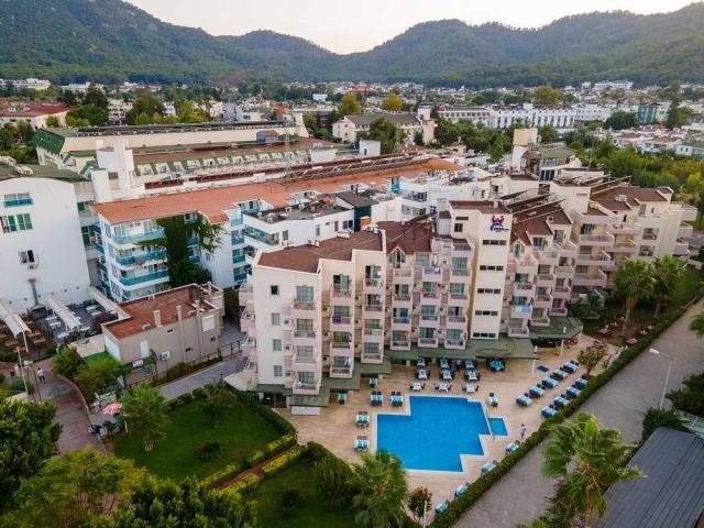Viking Nona Beach Hotel