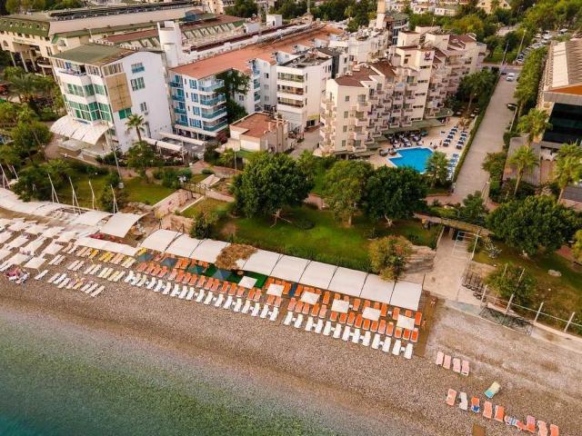 Viking Nona Beach Hotel