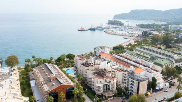 Viking Nona Beach Hotel