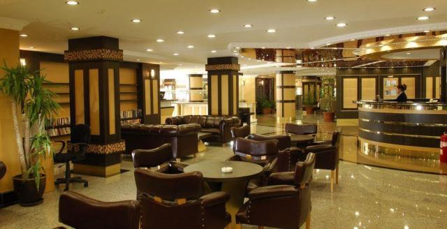 Bonapart Sealine Suit Hotel
