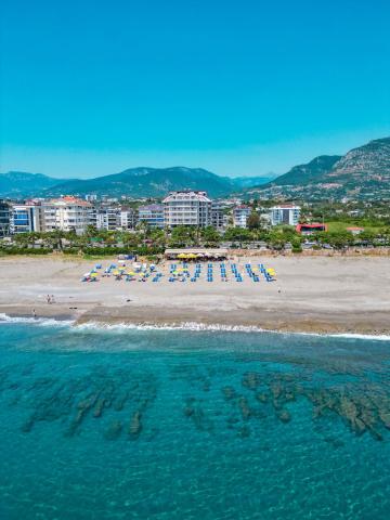 Sey Beach Hotel & Spa