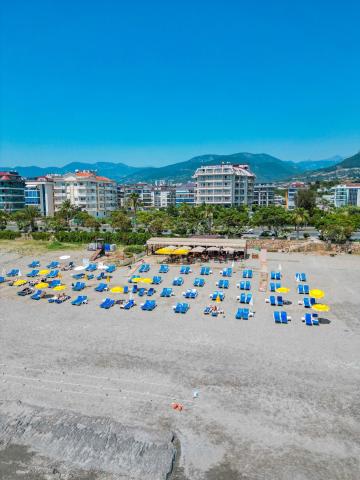 Sey Beach Hotel & Spa