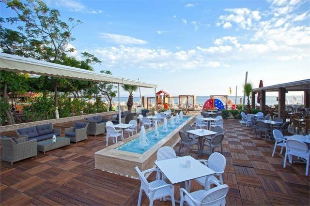 Xperia Saray Beach
