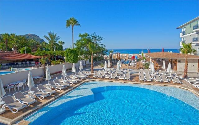 Xperia Saray Beach