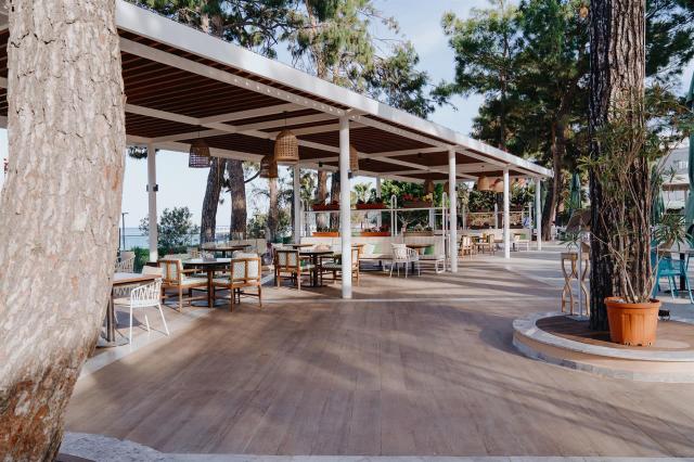 Akra Kemer