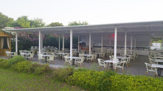 Fun & Sun Hane Resort 