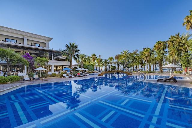 Utopia Resort & Residence