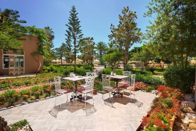 Seaden World Resort & Spa