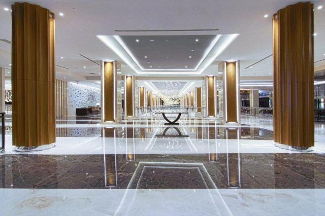 Trendy Hotel Lara