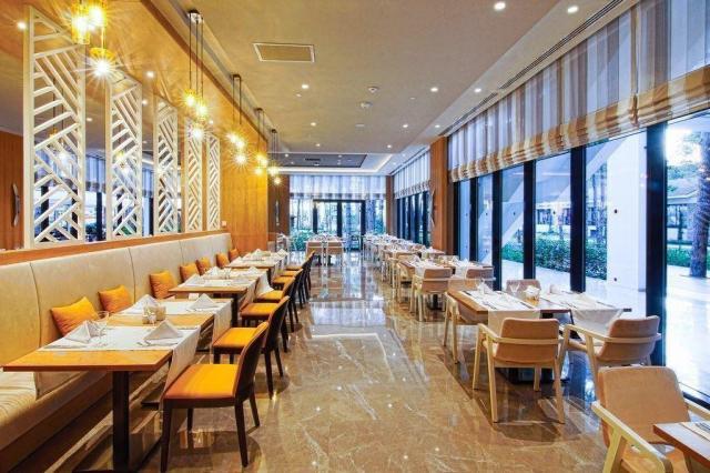 Trendy Hotel Lara