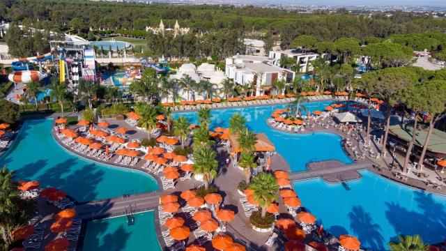 Trendy Hotel Lara
