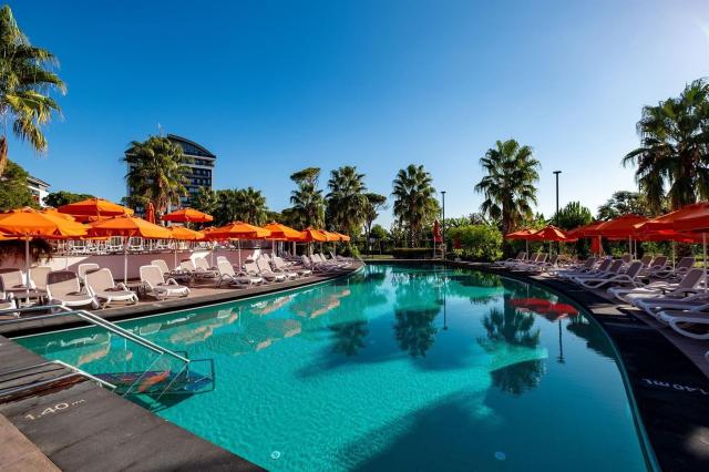 Trendy Hotel Lara