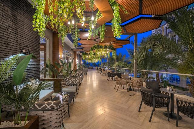 Kirman Hotels Sidera Luxury & Spa