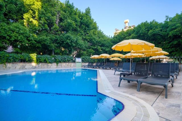 Villa Sun Flower Aparts & Suites