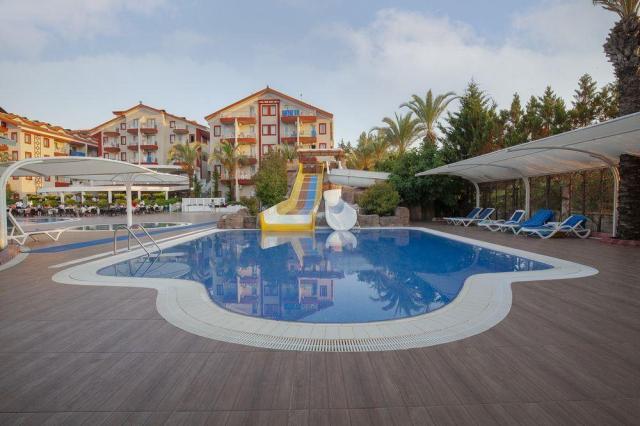 Fun & Sun Hane Resort 