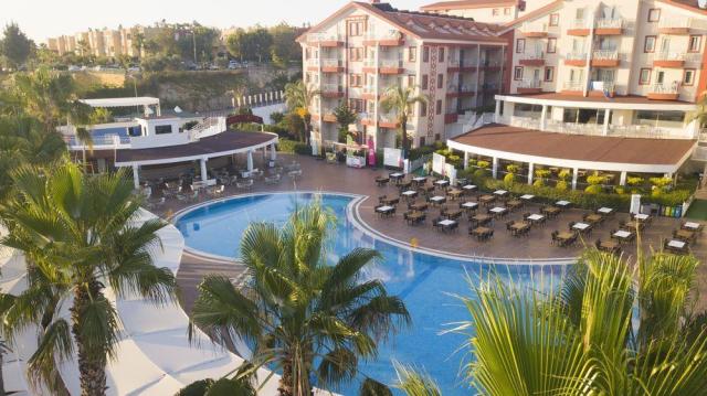 Fun & Sun Hane Resort 