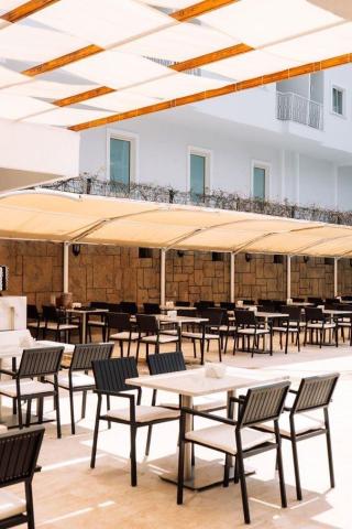 Beso Beach Hotel