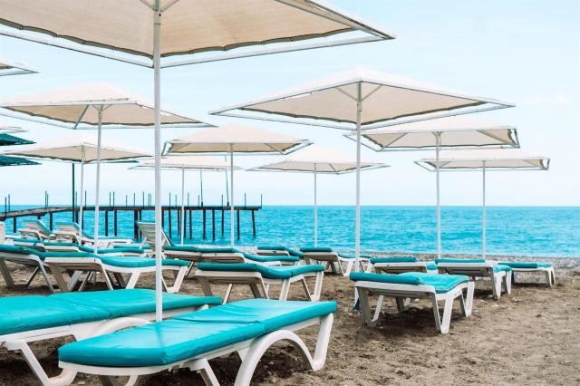 Beso Beach Hotel