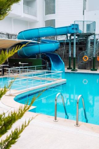 Beso Beach Hotel