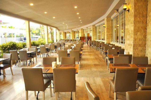 Ramada Resort Side