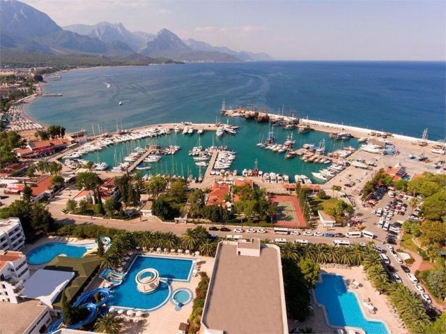 Ozkaymak Kemer Marina Hotel