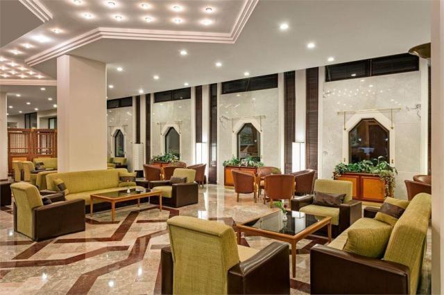 Ozkaymak Kemer Marina Hotel