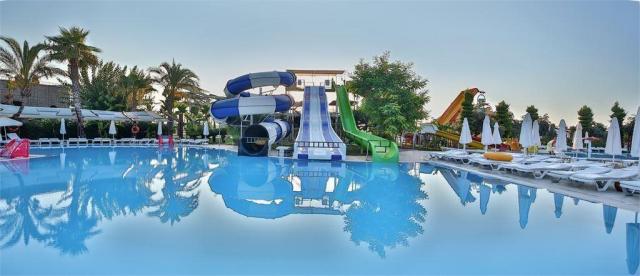 Saturn Palace Hotel