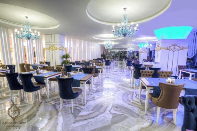 Azura Deluxe Resort & Spa Hotel 