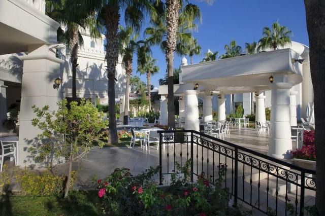 Kamelya World Fulya Hotel & Spa