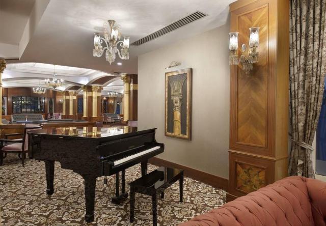 Kamelya World Fulya Hotel & Spa
