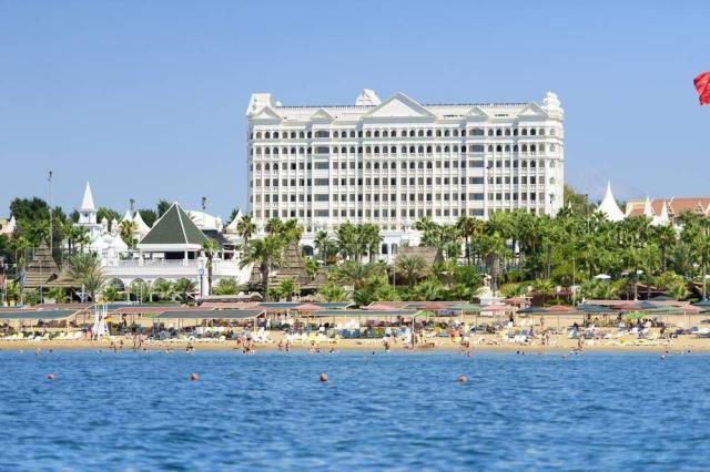 Kamelya World Fulya Hotel & Spa