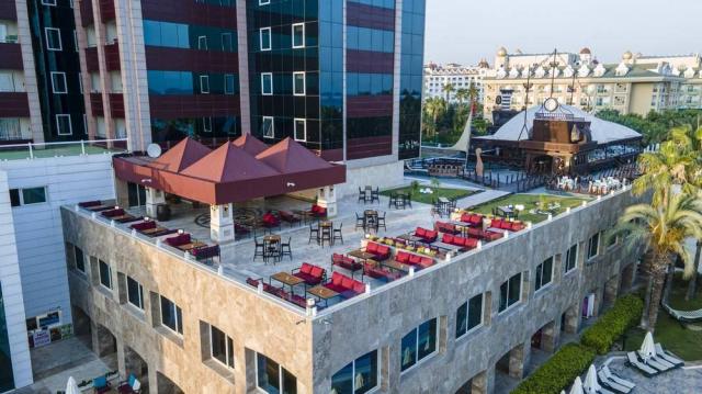 Kamelya World Fulya Hotel & Spa