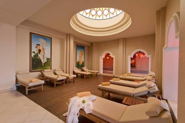 Kamelya World Fulya Hotel & Spa