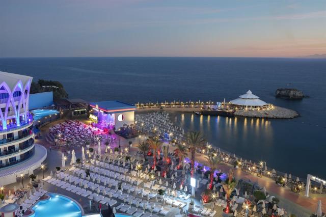 Granada Luxury Resort & Spa