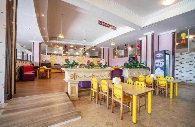 Pemar Beach Hotel